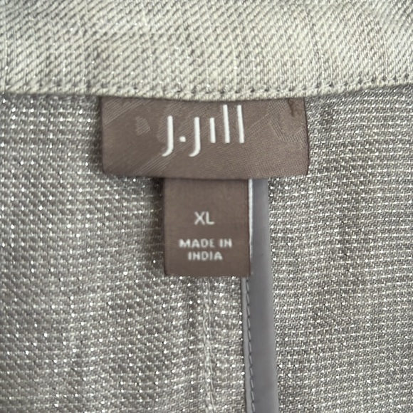 J.Jill Linen blend Grey/Silver Metallic Vest - Picture 4 of 6